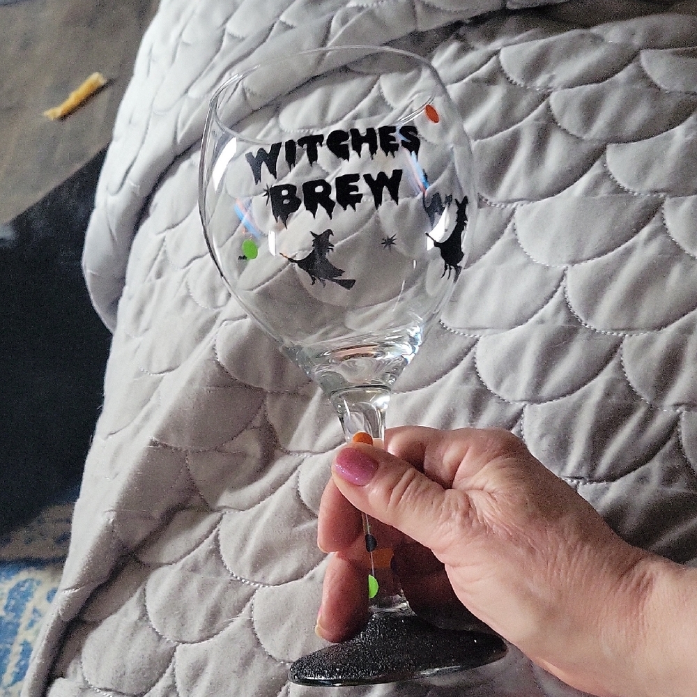 5 For 25.00/Witches Brew Lg.Wine Glass,hand Decorated!